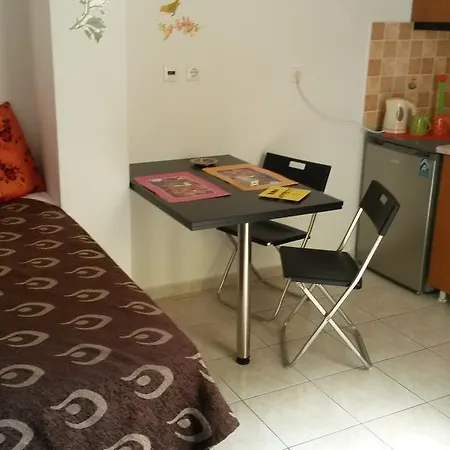 Vazeos Apartamento *