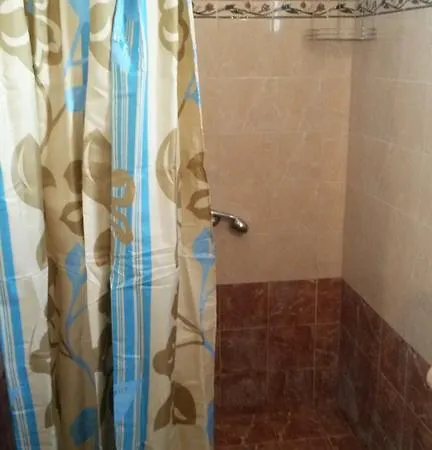 Vazeos Apartamento Karterádos